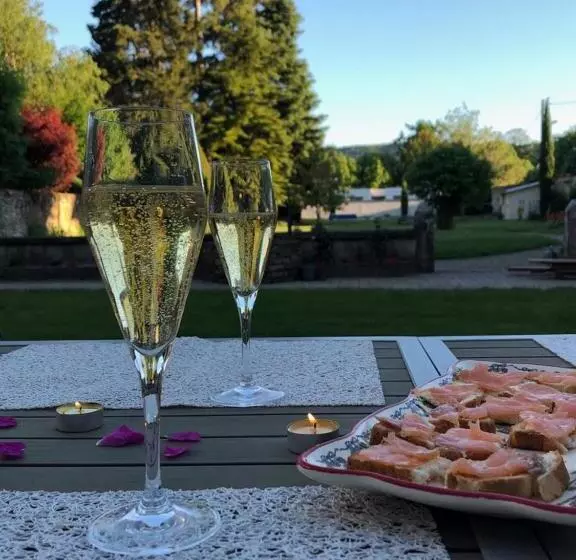 Aamiaismajoitus (B&B) Le Clos Ayanna