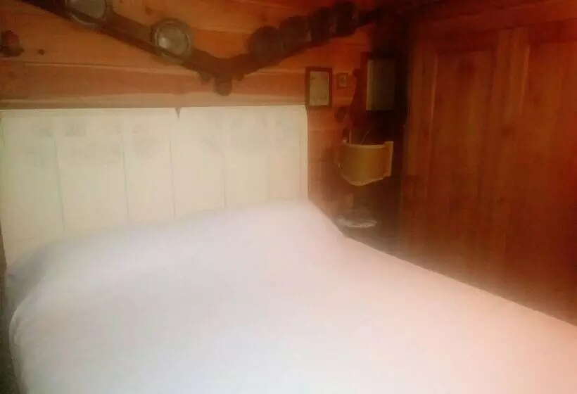 Aamiaismajoitus (B&B) Maison Biselli