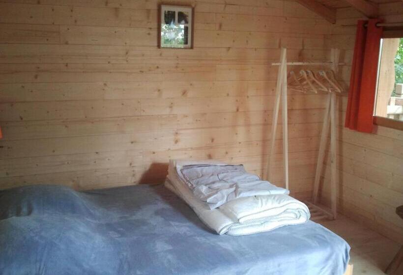 Hotel Nuits Perchées à Laroque