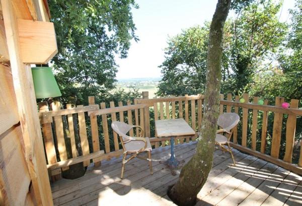 Hotel Nuits Perchées à Laroque