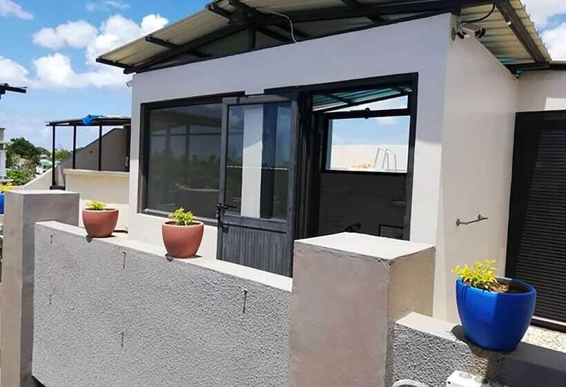 پانسیون Belle Dreams Residence Indira