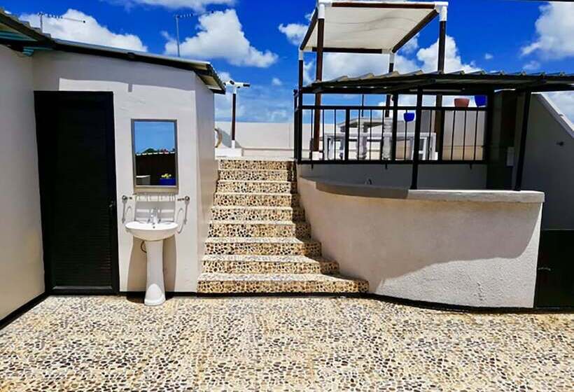 پانسیون Belle Dreams Residence Indira