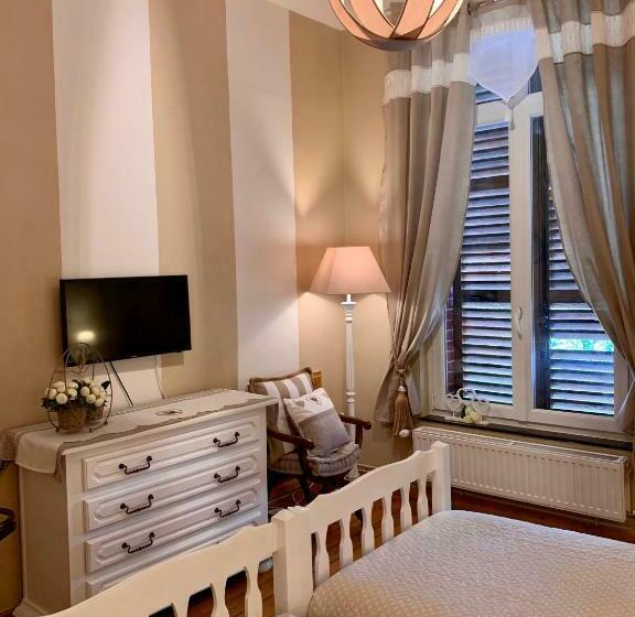 ペンション Le Carré Des Arts