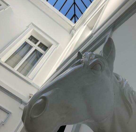 ペンション Le Carré Des Arts