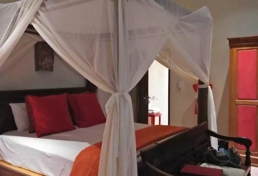 Gamrang Beach Villa With 4 Bedrooms