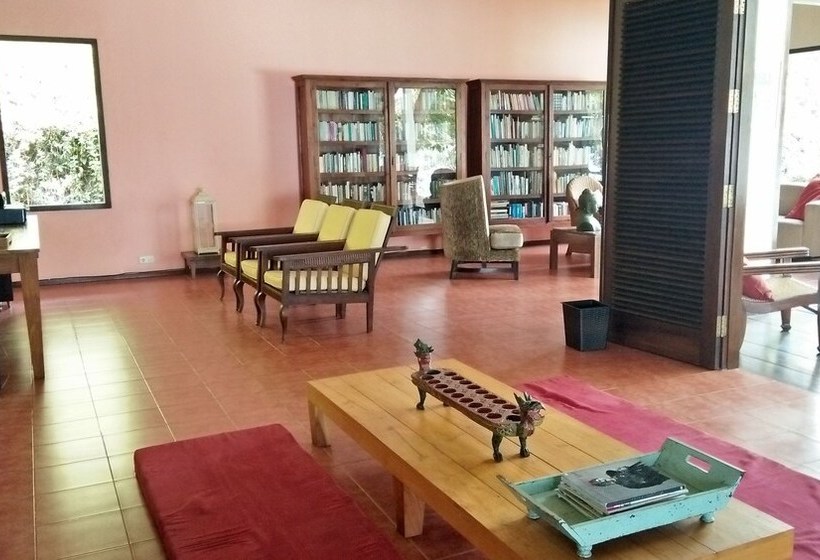 Gamrang Beach Villa With 4 Bedrooms