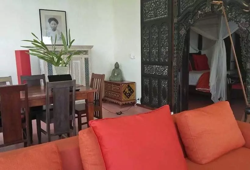 Gamrang Beach Villa With 4 Bedrooms