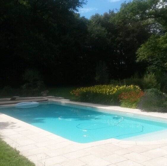 Bed and Breakfast Château De La Villette