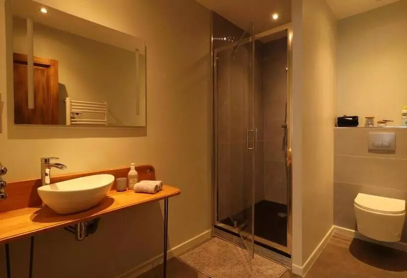 Aamiaismajoitus (B&B) Le Colibri Bleu