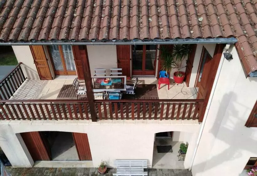 Majatalo Chambres Des Arrys