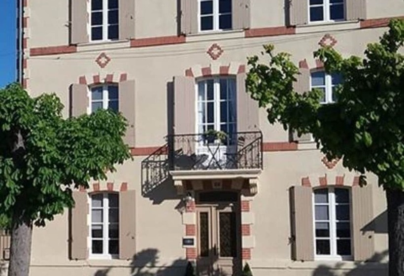 펜션 La Grande Maison Allemans