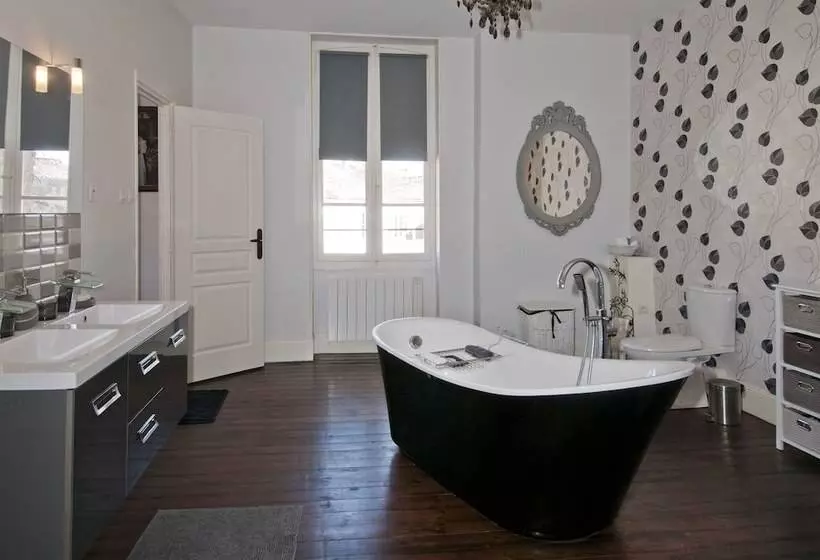 ペンション La Grande Maison Allemans