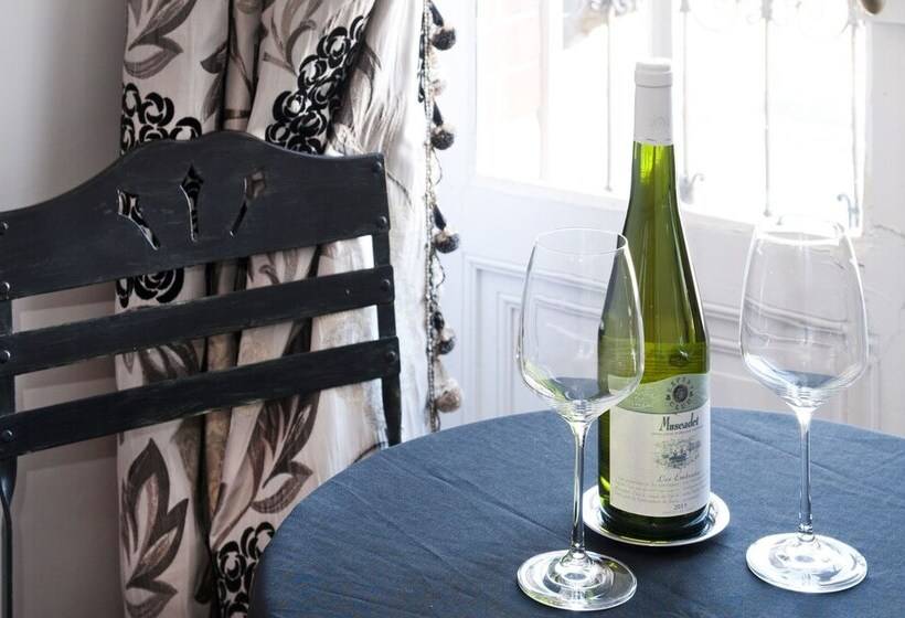 بنسيون La Grande Maison Allemans