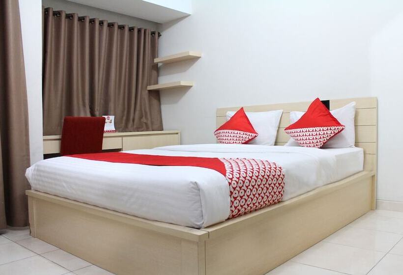 فندق صغير Oyo 266 Margonda Residence 5