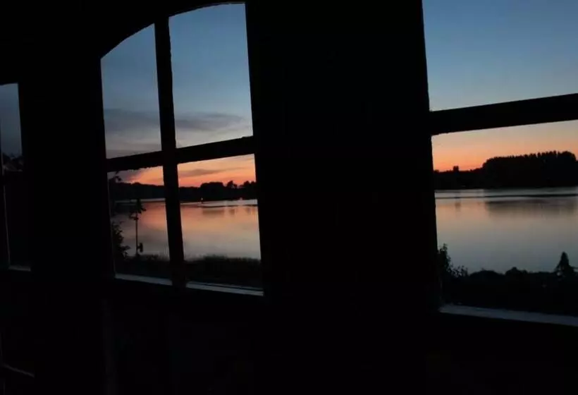 Aamiaismajoitus (B&B) La Bonne Auberge   Seine Panorama Sas