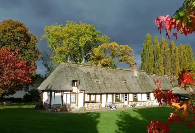 Aamiaismajoitus (B&B) La Bonne Auberge   Seine Panorama Sas