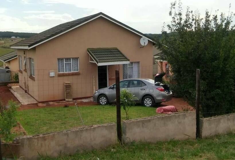 تختخواب و صبحانه Nhlangano Bnb