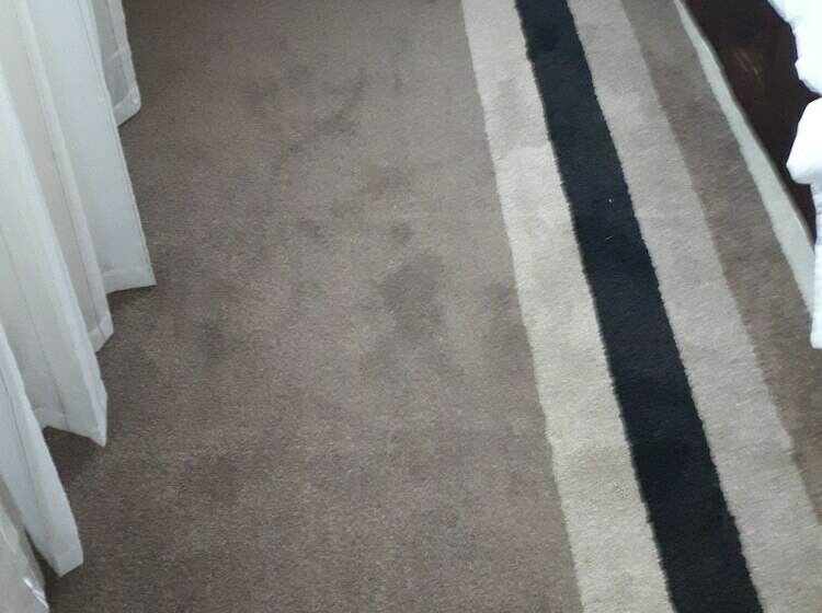 تختخواب و صبحانه Nhlangano Bnb