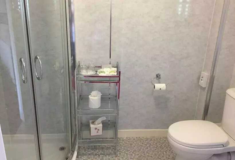 ベッドアンドブレックファースト The Foresters Guest House