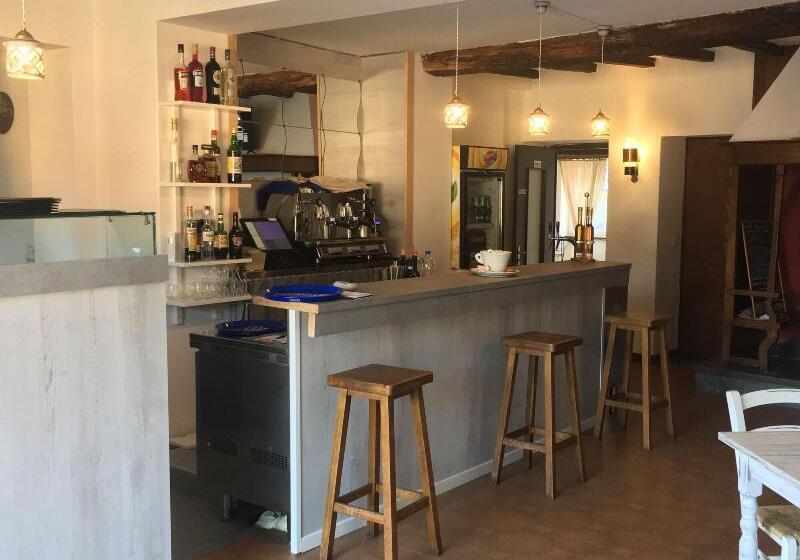 فندق Albergo Ristorante Belcantone