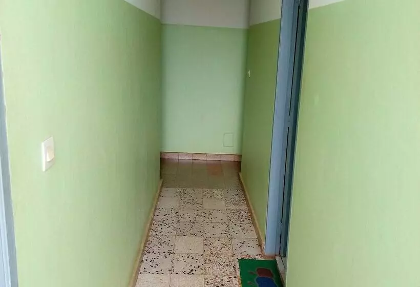 هتل Hôtel Le Bahut