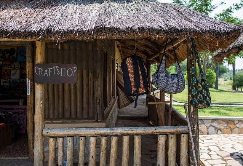 هتل Pakuba Safari Lodge