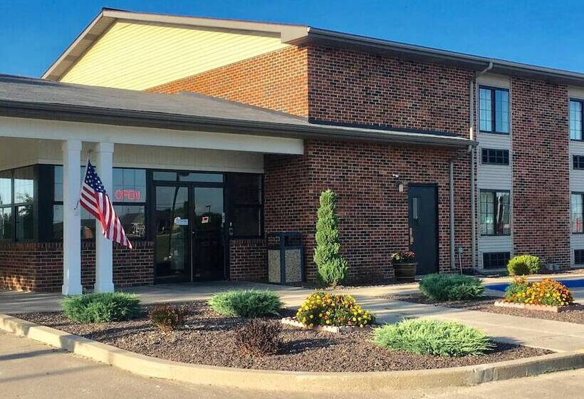 فندق على الطريق Fairbridge Inn Express, Monroe City