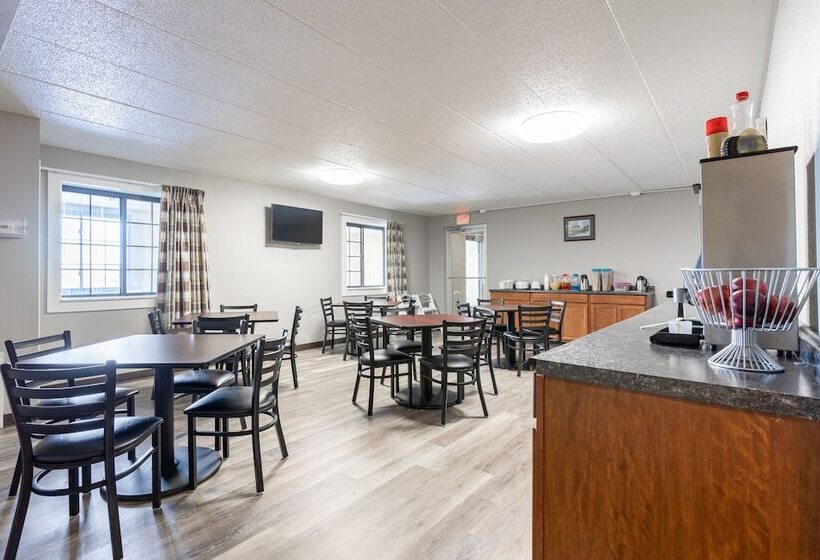 فندق على الطريق Fairbridge Inn Express, Monroe City