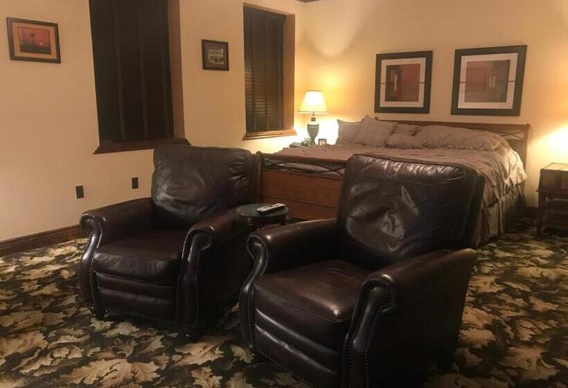 Pansiyon Caldwell Messenger Suites