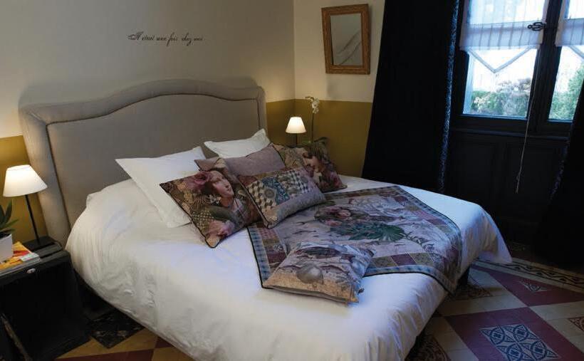 ペンション Il était Une Fois Chez Moi