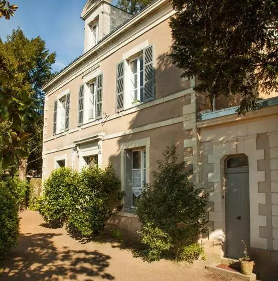 Majatalo Il était Une Fois Chez Moi