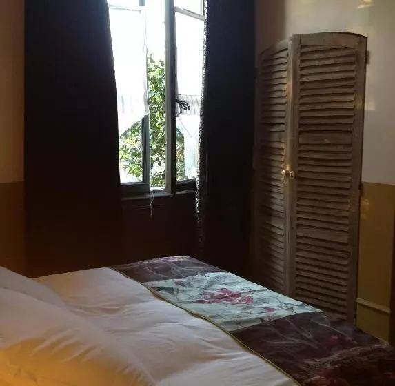 Majatalo Il était Une Fois Chez Moi