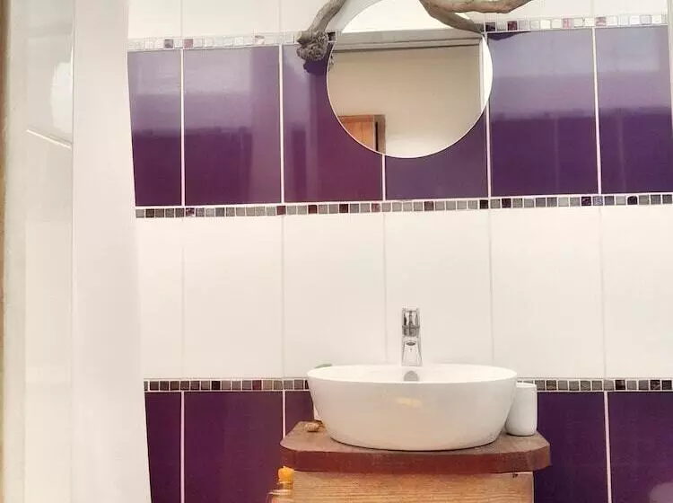 ペンション Les Gîtes Insolites De L Etang D Anty