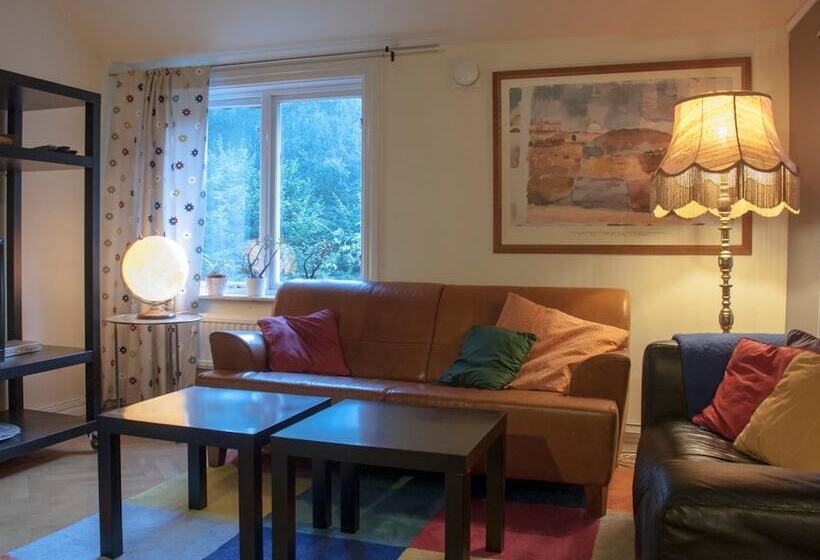 פנסיון Villa Siesta