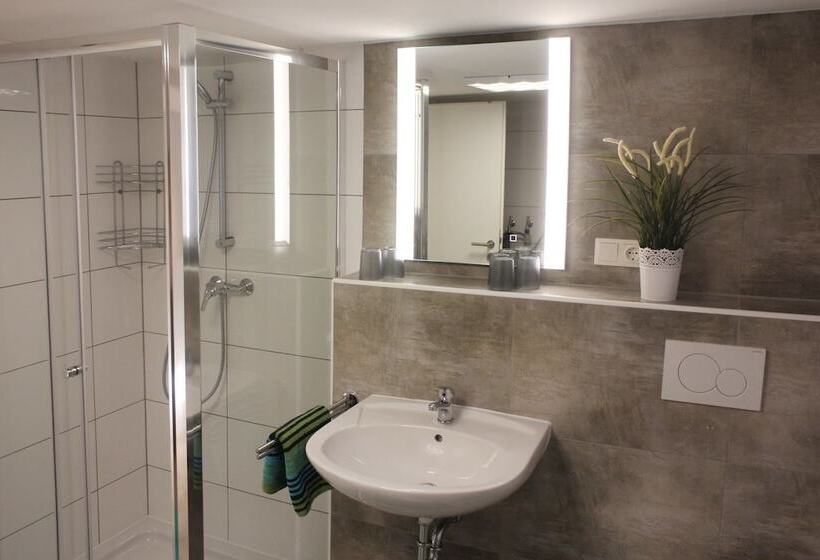 בית מלון כפרי Gästehaus Silvia