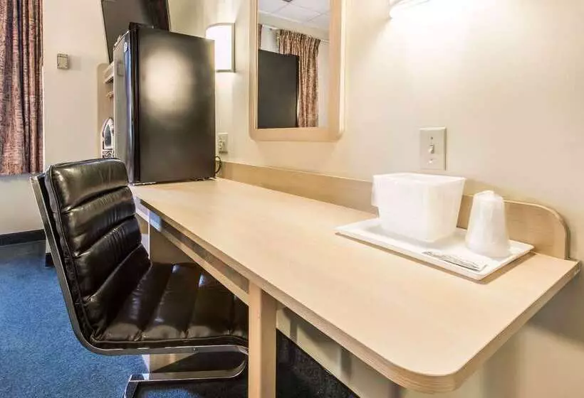 هتل Red Roof Inn Johnstown