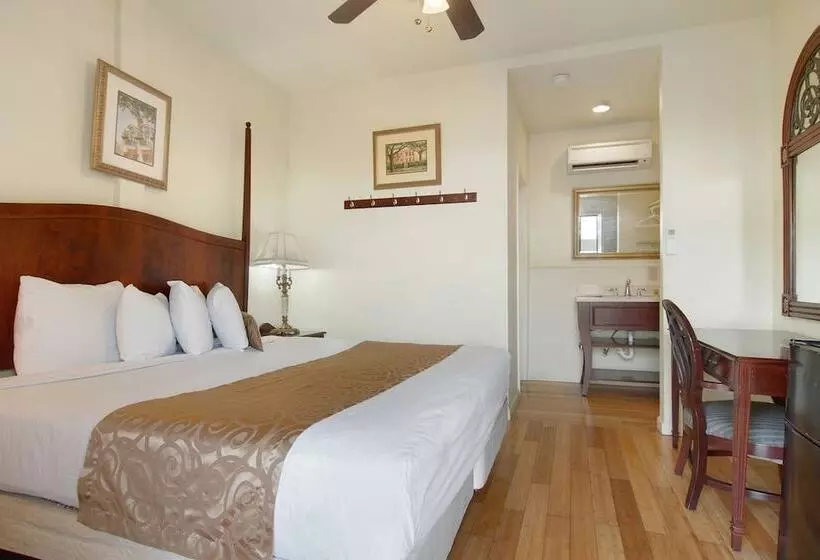 酒店 Historic Mardi Gras Inn