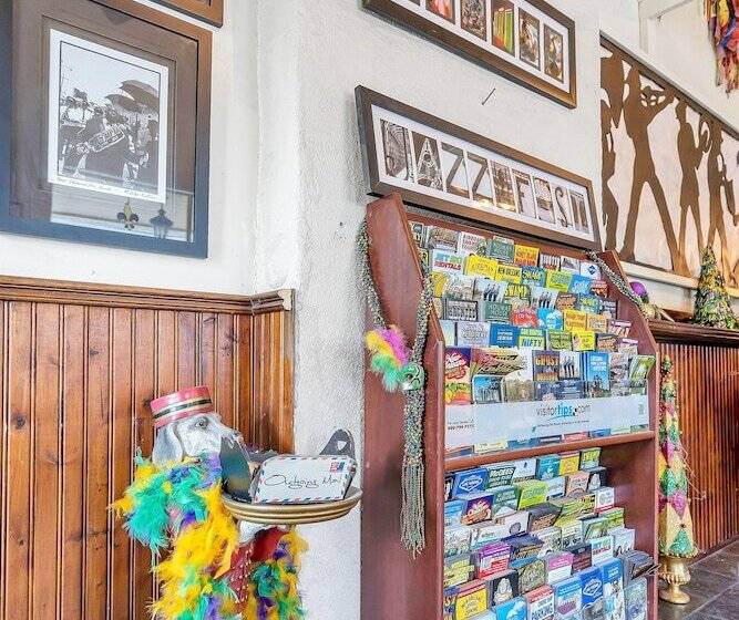 فندق Historic Mardi Gras Inn