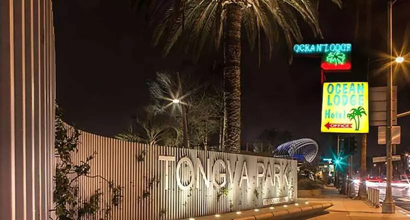 ホテル Ocean Lodge Santa Monica Beach