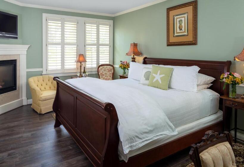 فندق Old Manse Inn