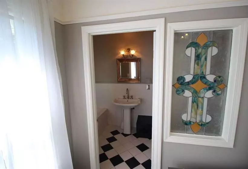 호텔 Old Thyme Inn