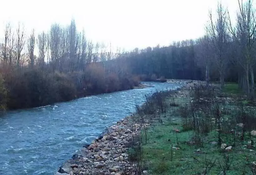 Hostelli Casa Candana