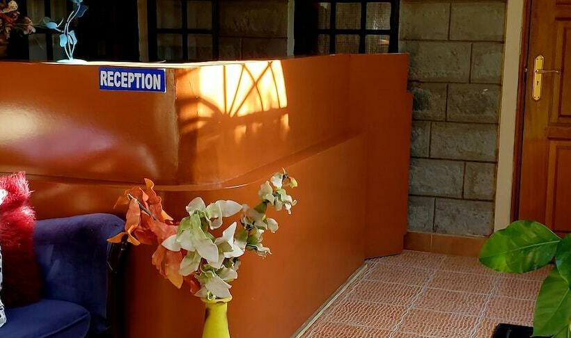 پانسیون Family Nest Guest House