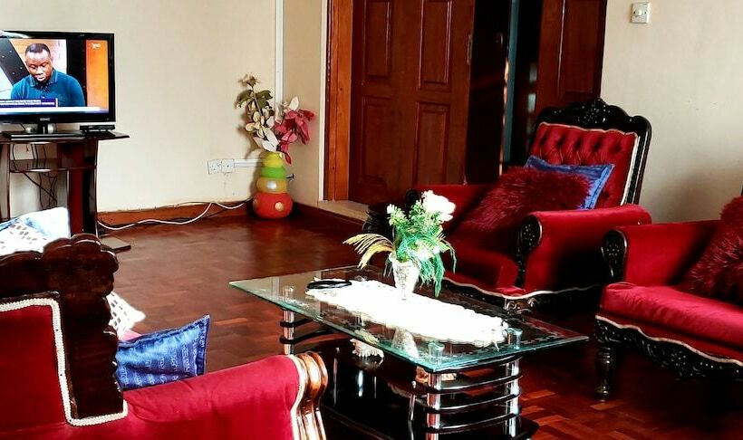 پانسیون Family Nest Guest House