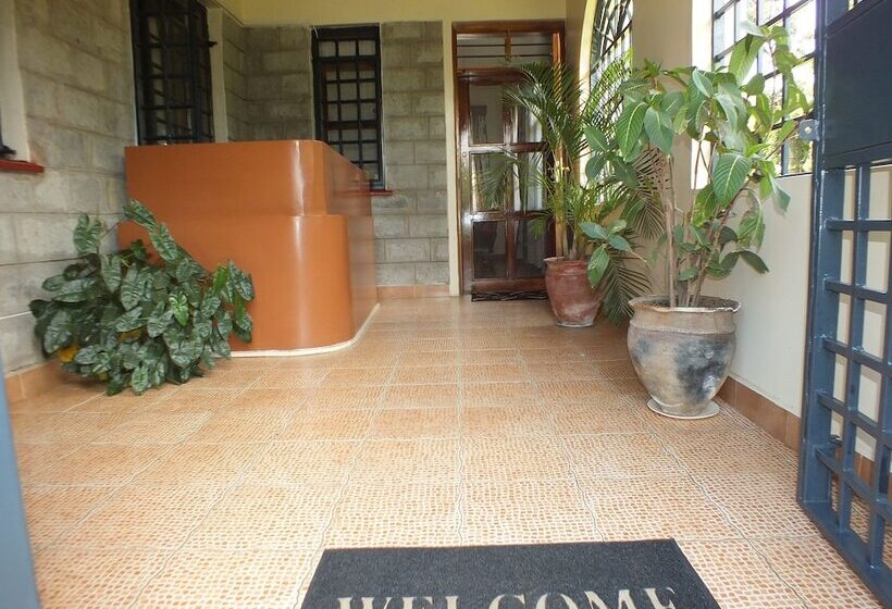 پانسیون Family Nest Guest House