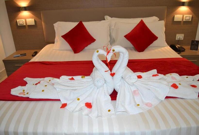 پانسیون Mecla Suites