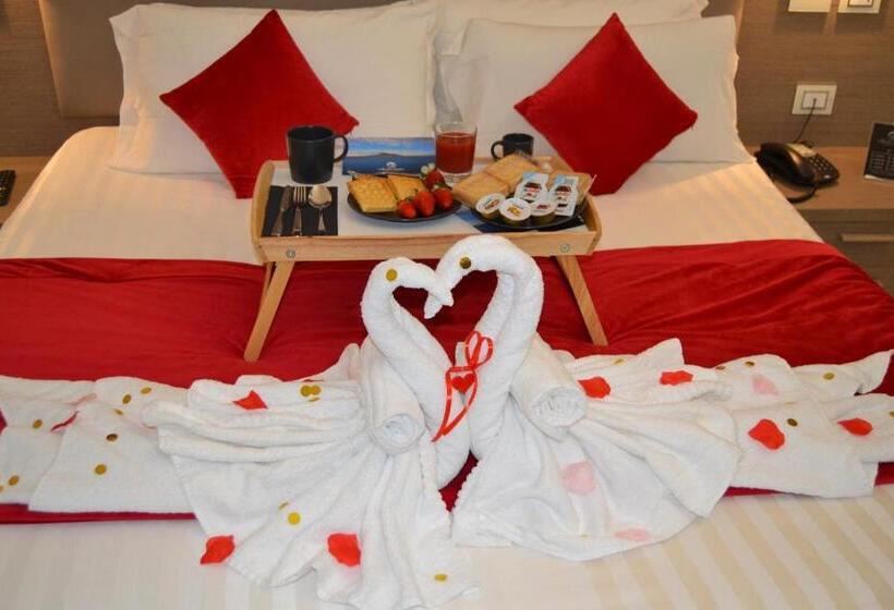 پانسیون Mecla Suites