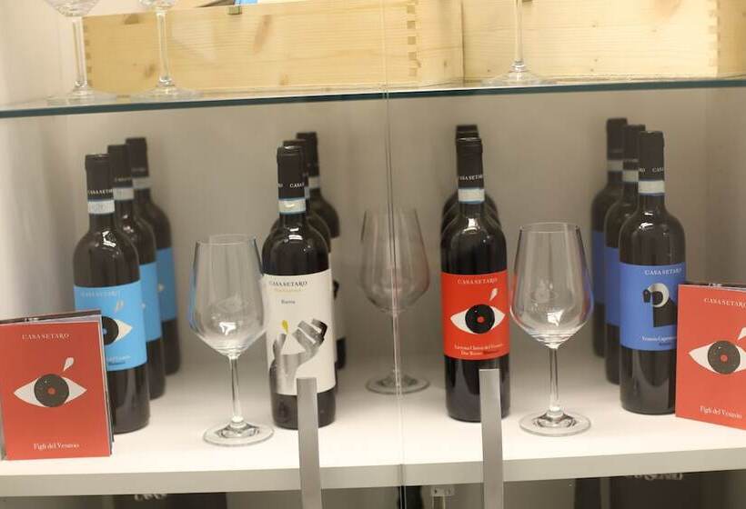 پانسیون Mecla Suites