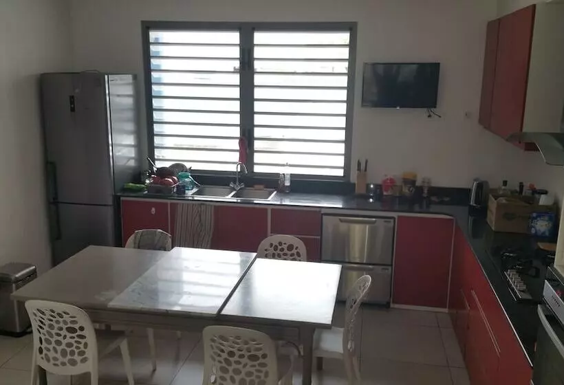 پانسیون Paofai Guesthouse