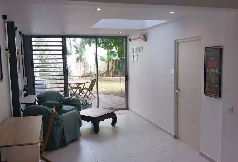 پانسیون Paofai Guesthouse